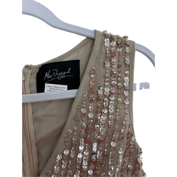 Mac Duggal Sleeveless V-Neck Sequined Midi Sheath Dress Nude Women's Size 4 - Picture 6 of 12
